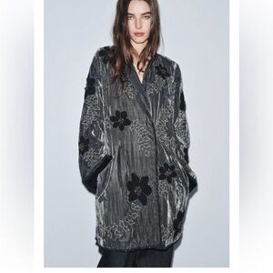 ZARA Embroidered Velvet Kimono
